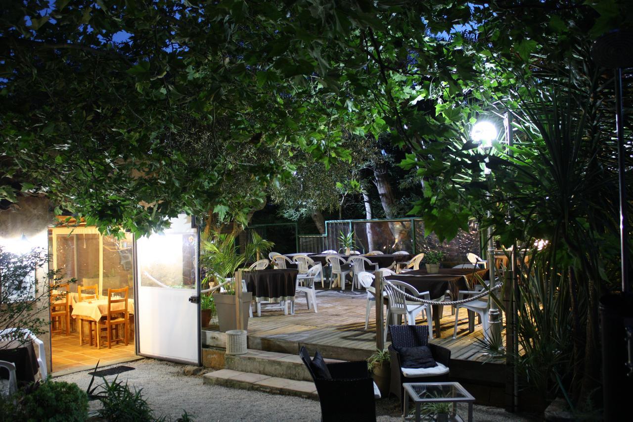 Athenopolis Hotel Гримо Екстериор снимка